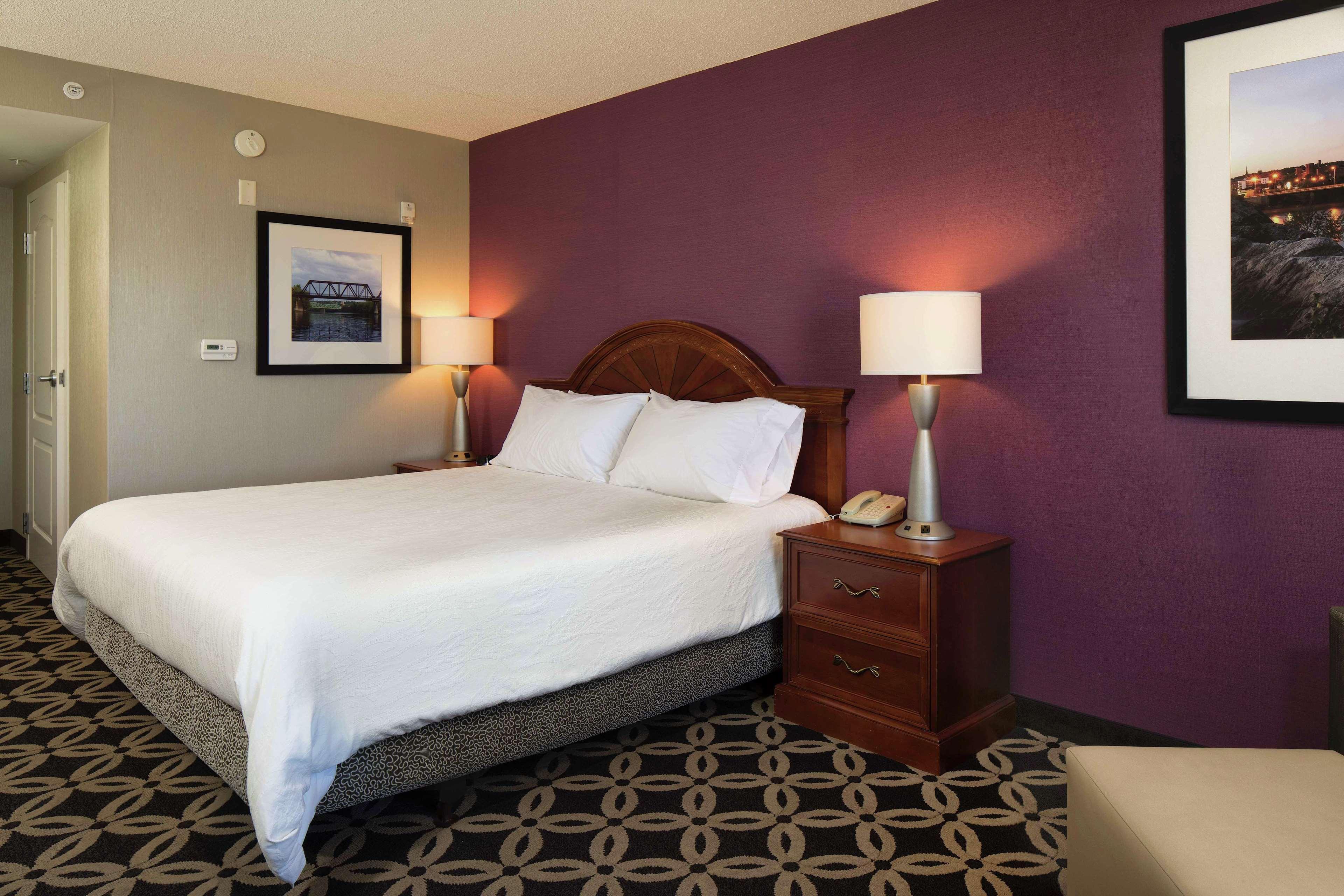 Hilton Garden Inn Auburn Riverwatch Exterior photo
