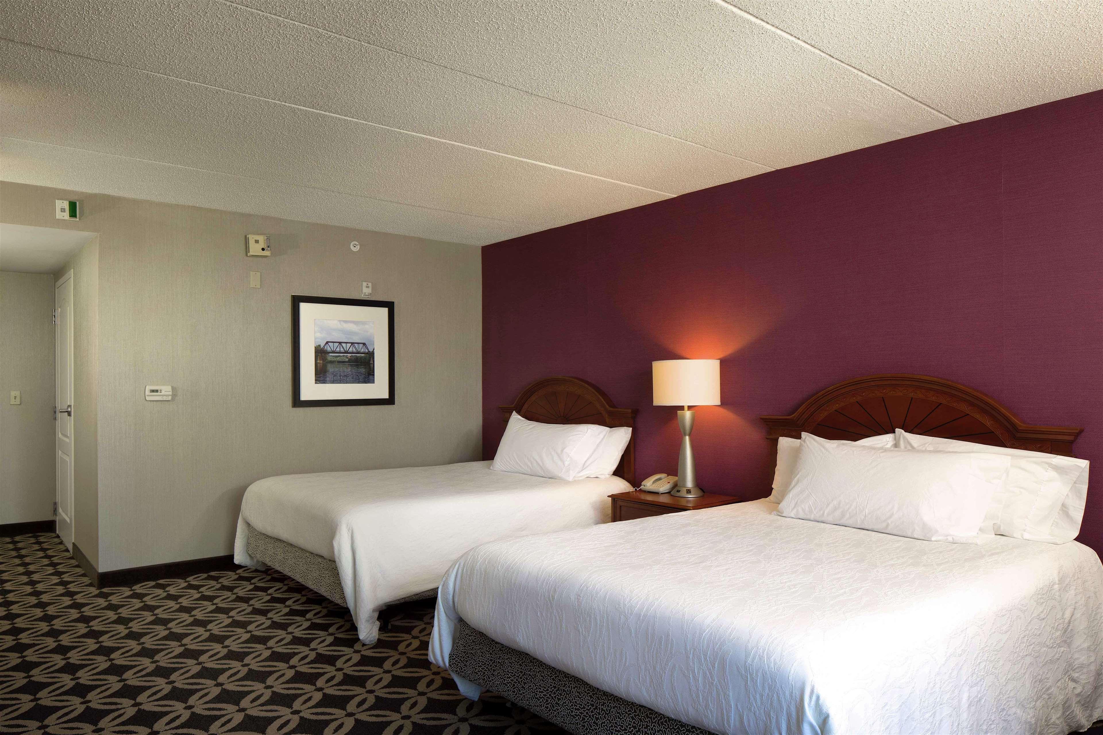Hilton Garden Inn Auburn Riverwatch Exterior photo